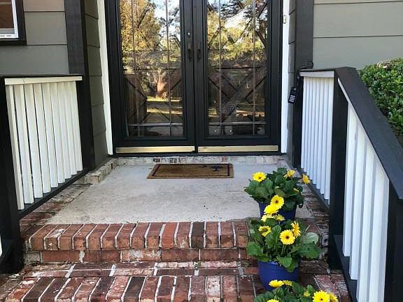 2nd image of 611 Fairington Dr