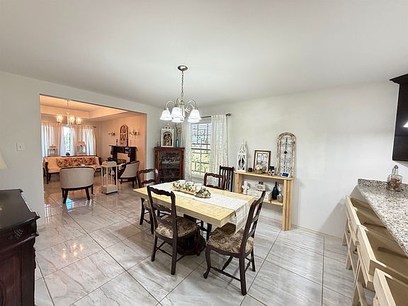 5th image of 4324 Alina Dr