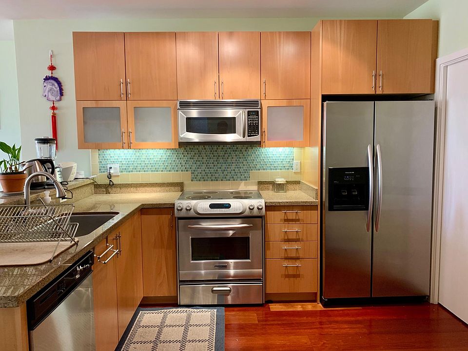 1st image of 1587 15th St APT 402
