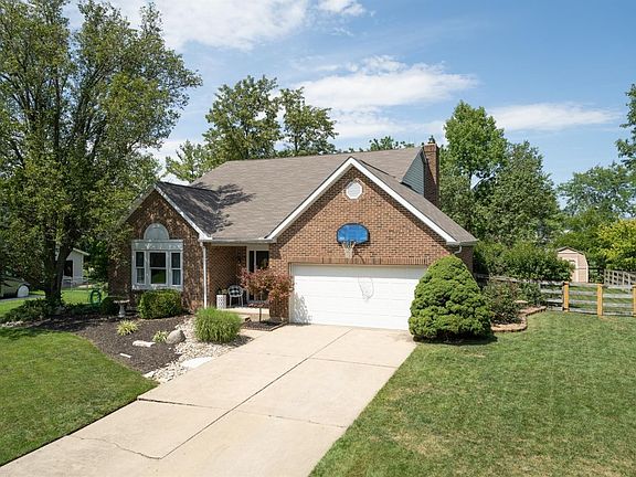 2nd image of 8156 Clearbrook Dr