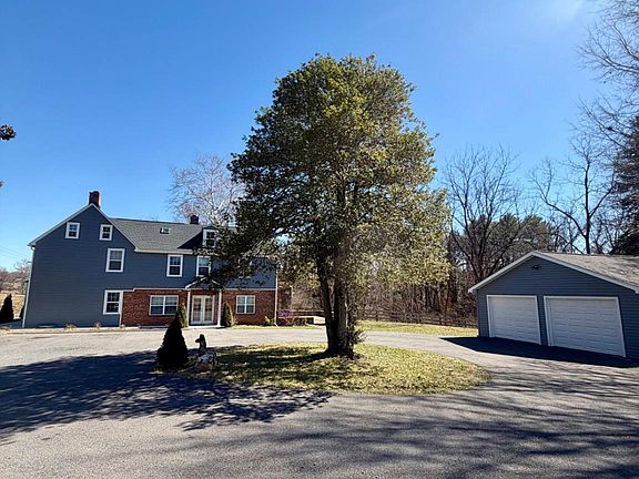 2nd image of 17700 Barnesville Rd