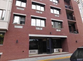 825 Palisade Ave #C2, Fort Lee, NJ 07024