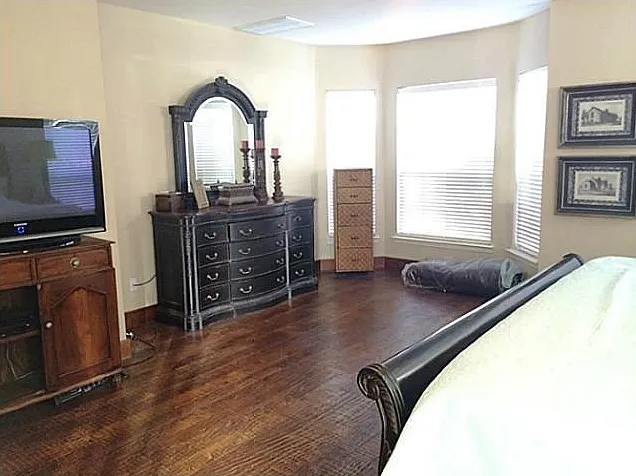4506 Burnhill Dr — Photo 11