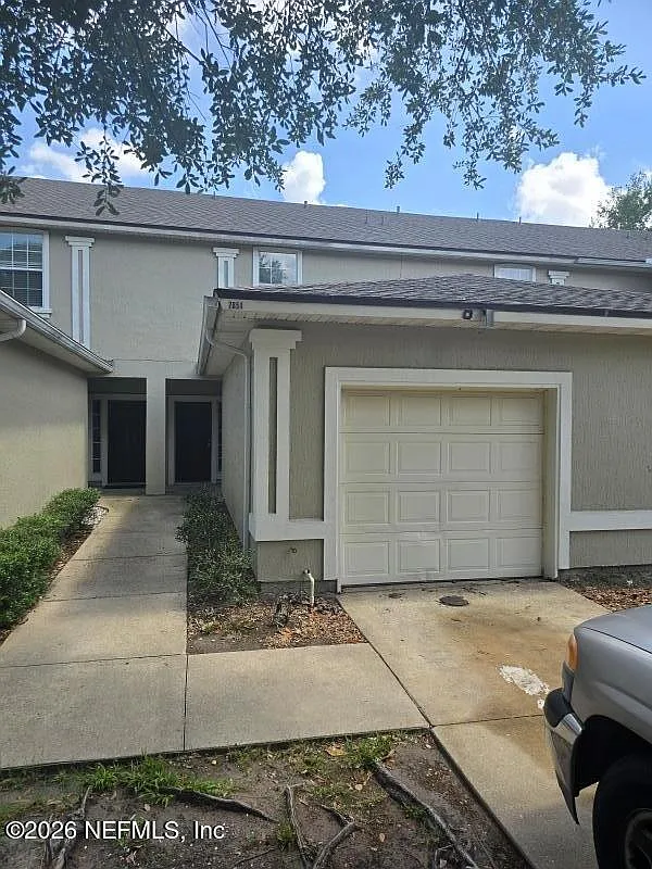 2 bed, 2.5 bath, 1153 sqft, $1,500 — Photo 1