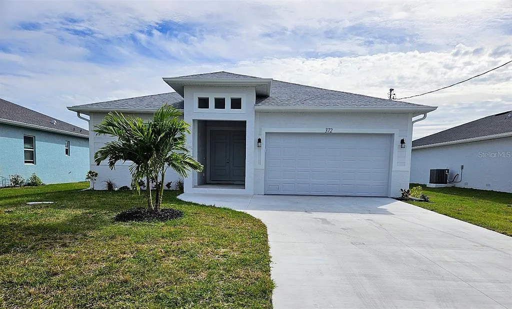 3 bed, 2.0 bath, 1528 sqft, $3,000 — Photo 1