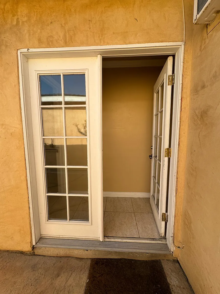 Building Photo - 648 Molinar Ave #3
