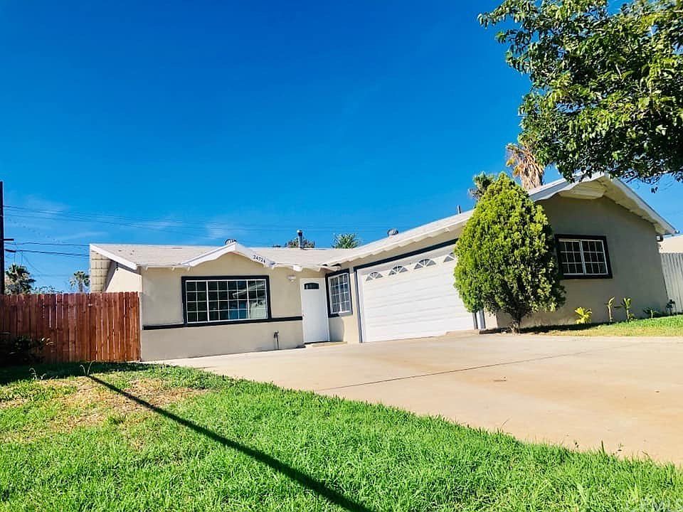 1st image of 24724 Starcrest Dr
