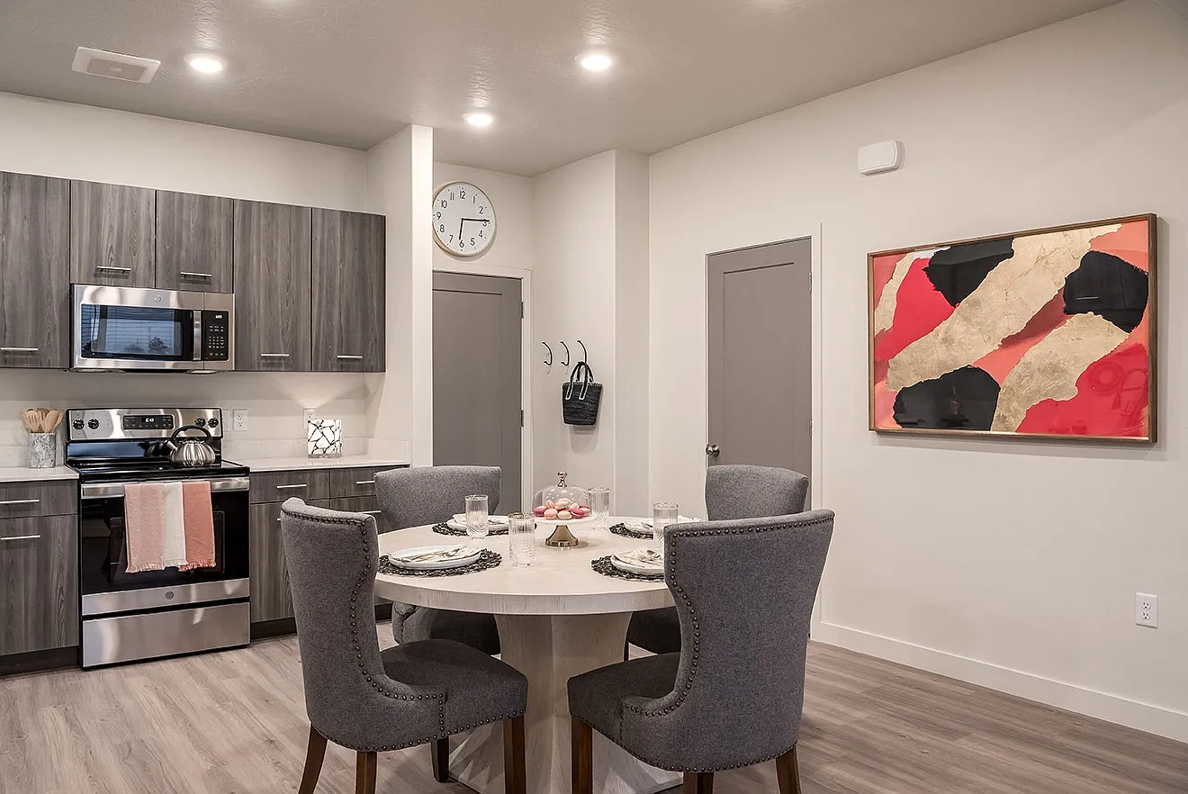 H2O Townhomes — Photo 1