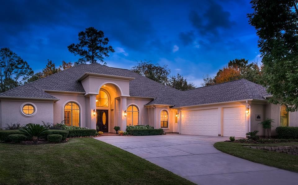 1st image of 31 Woodshay Dr