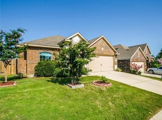 6329 Chalk Hollow Dr, Fort Worth, TX 76179