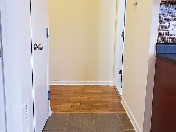 5th image of 6 Longfellow Ave APT 2C