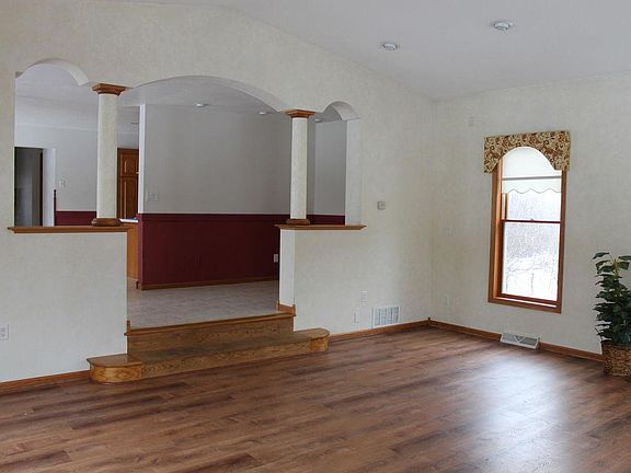 5th image of 2108 Liberty Ln
