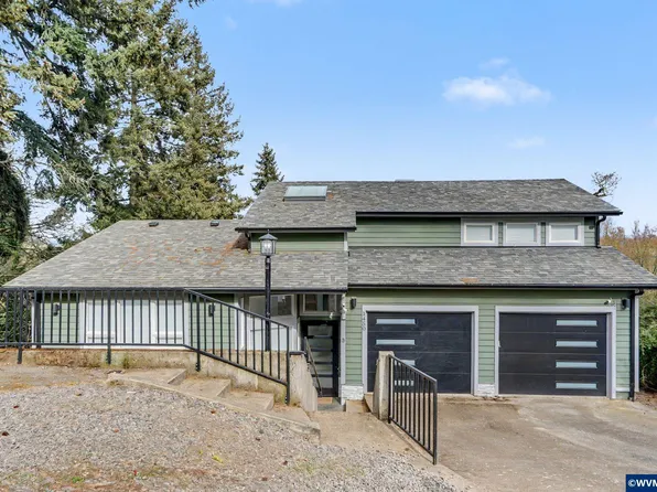 1450 Beaumont St NW, Salem, OR 97304