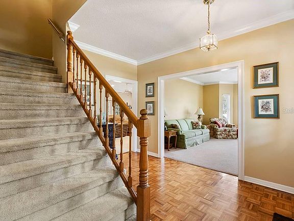 5th image of 1028 Candlewood Dr