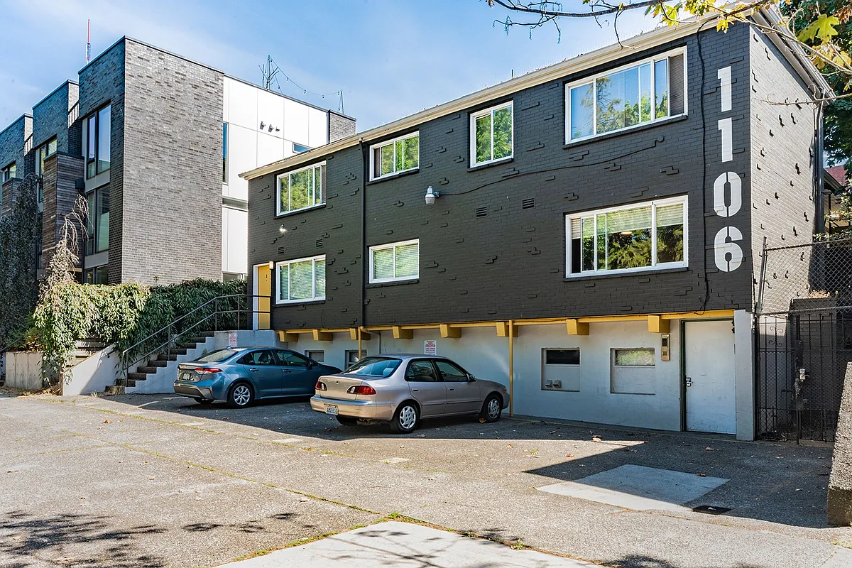 Building Photo - Eleanor Apartments