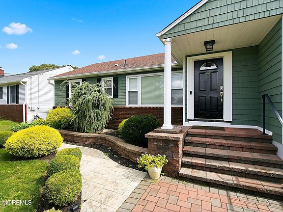 2nd image of 1426 Northstream Parkway