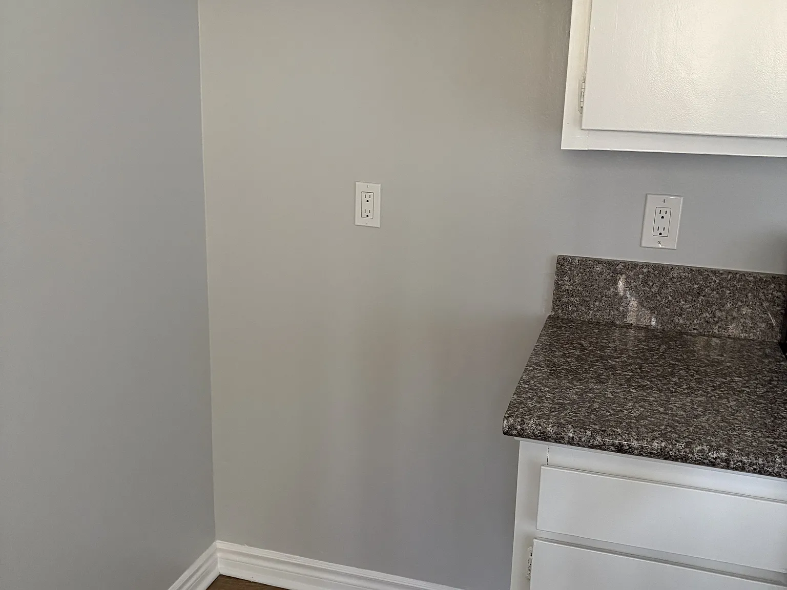 Park Villa Apartments — Photo 2