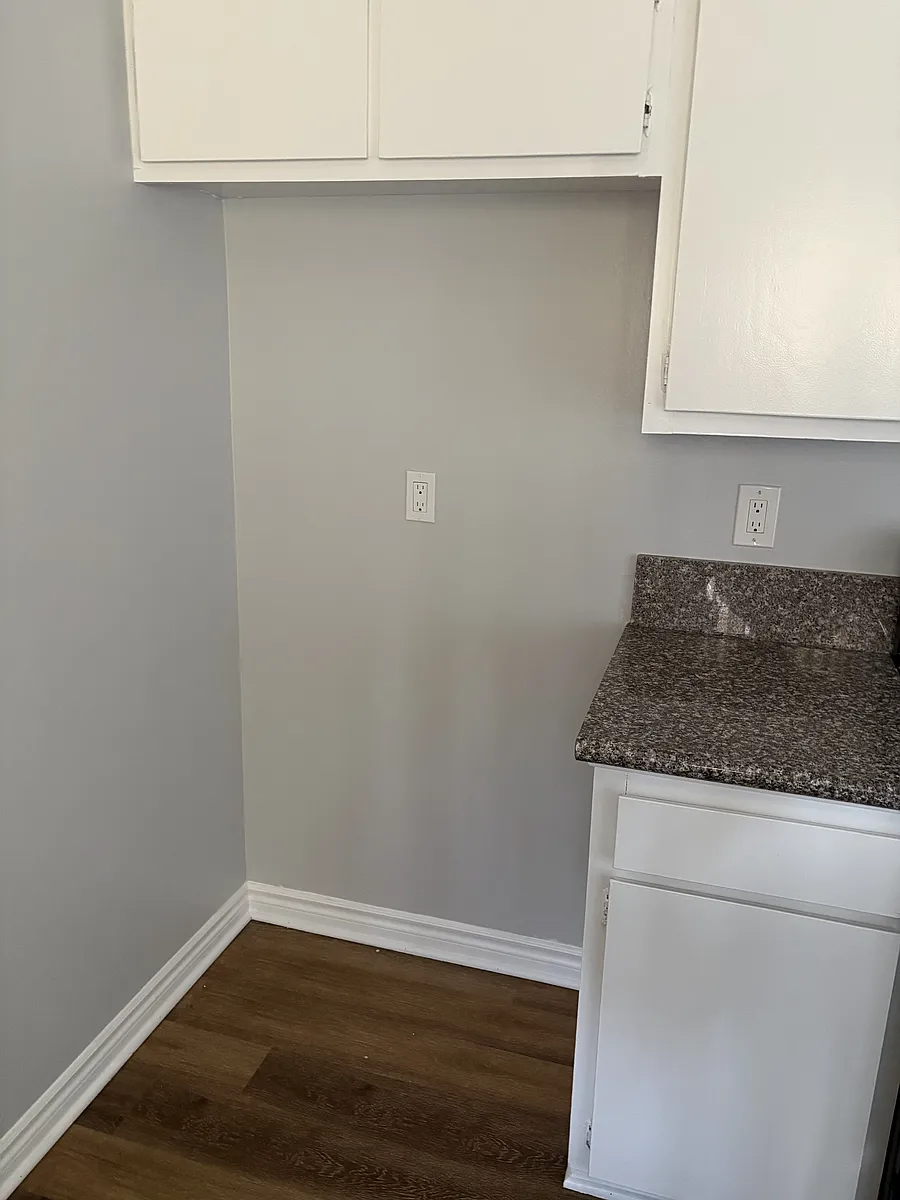 Before move-in a fridge will be provided at no cost to the renter - Park Villa Apartments