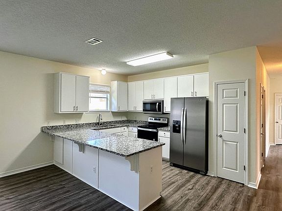 2nd image of 415 White Heron Dr