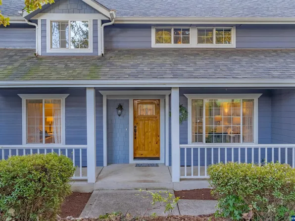 2220 E Pine St, Stayton, OR 97383