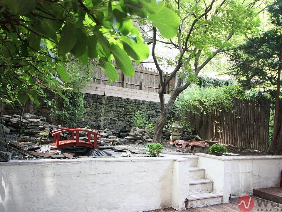 1st image of 530 E 89th St APT 1B