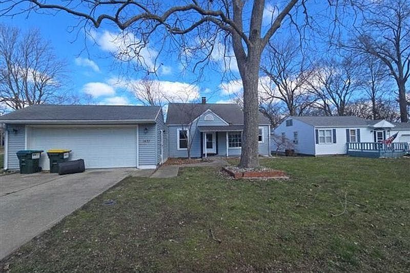 1st image of 1431 Washington St