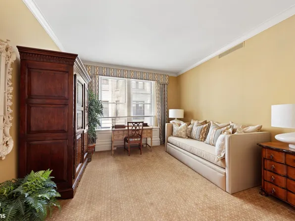 875 Park Avenue image 11 of 11