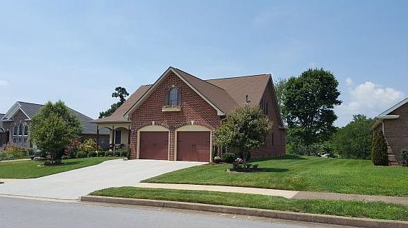 2nd image of 1140 Willow Springs Dr