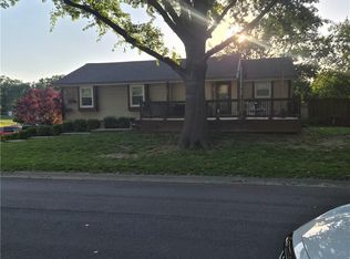 1802 N Concord Rd, Independence, MO 64058