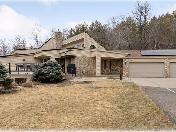 5739 Juneau Ln N, Plymouth, MN 55446