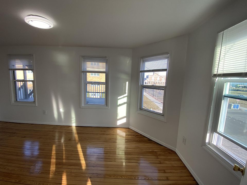1st image of 301 Sunset Ave