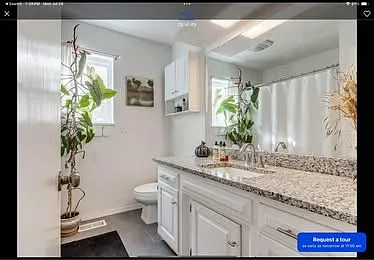 415 E 10th St — Photo 16