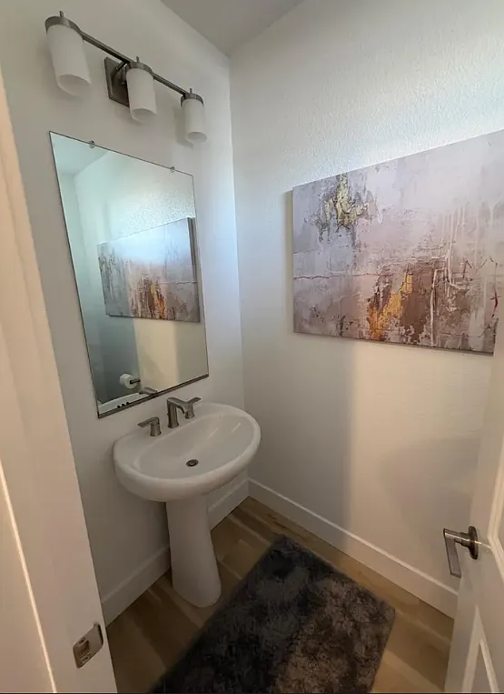 2 bed, 1.5 bath, 1066 sqft, $3,800 — Photo 4