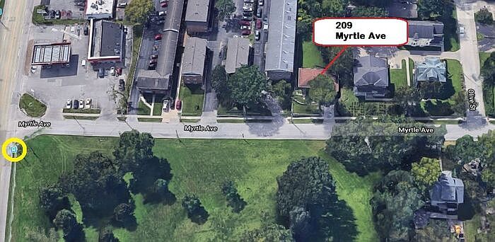 2nd image of 209 Myrtle Ave