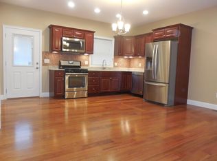 184 Ives St, Providence, RI 02906