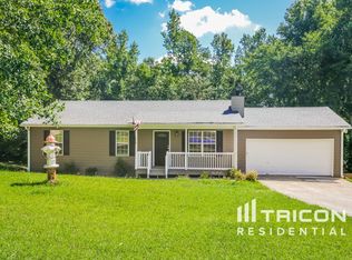 189 Panther Ct, Hoschton, GA 30548