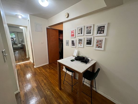 3rd image of 231 W 25th St APT 4B