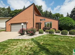 1423 35th St, Sioux City, IA 51104