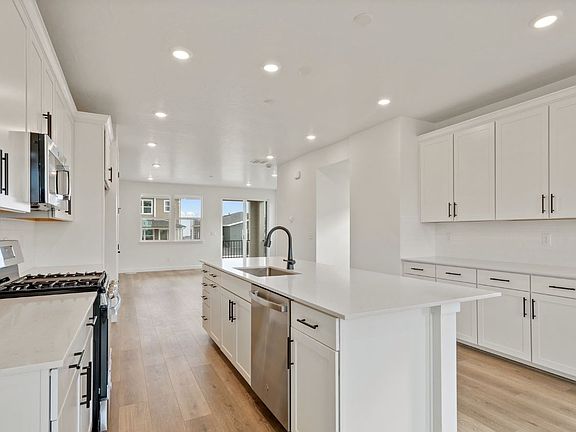 4th image of 12686 S Lincoln Peak Ln #114