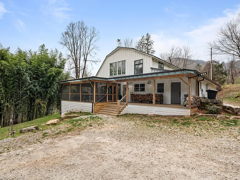 85 Hillcrest Dr — Photo 51