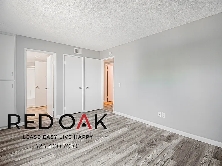 1215 D St #E202 — Photo 22