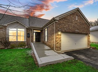 25313 Forest Edge Dr, Channahon, IL 60410
