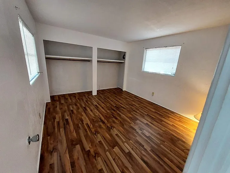 312 Olive St — Photo 6
