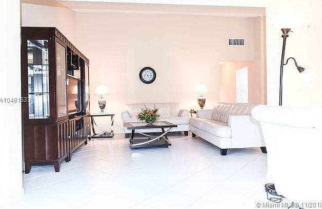 1st image of 2027 SW 16th Pl