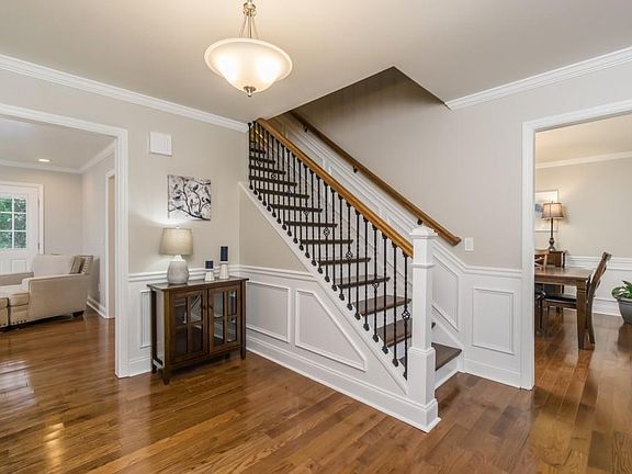 4th image of 4009 Coyte Ct
