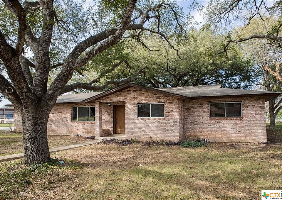 1st image of 1604 Driftwood Dr