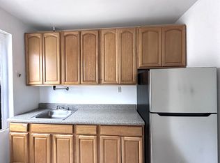 21-67 33rd St #5C, Astoria, NY 11105