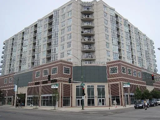 1134 W Granville Ave #514 — Photo 1