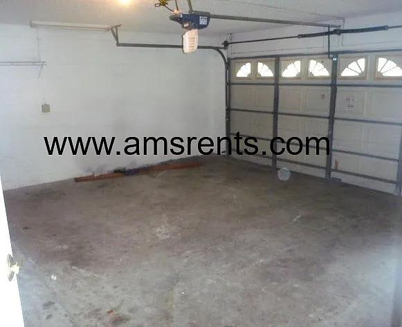 1812 Concord Dr — Photo 5