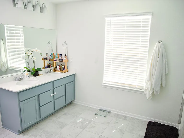 25219 Sierra Manor Ct — Photo 15